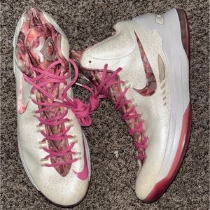 KD 4 “Aunt Pearl” Size 14